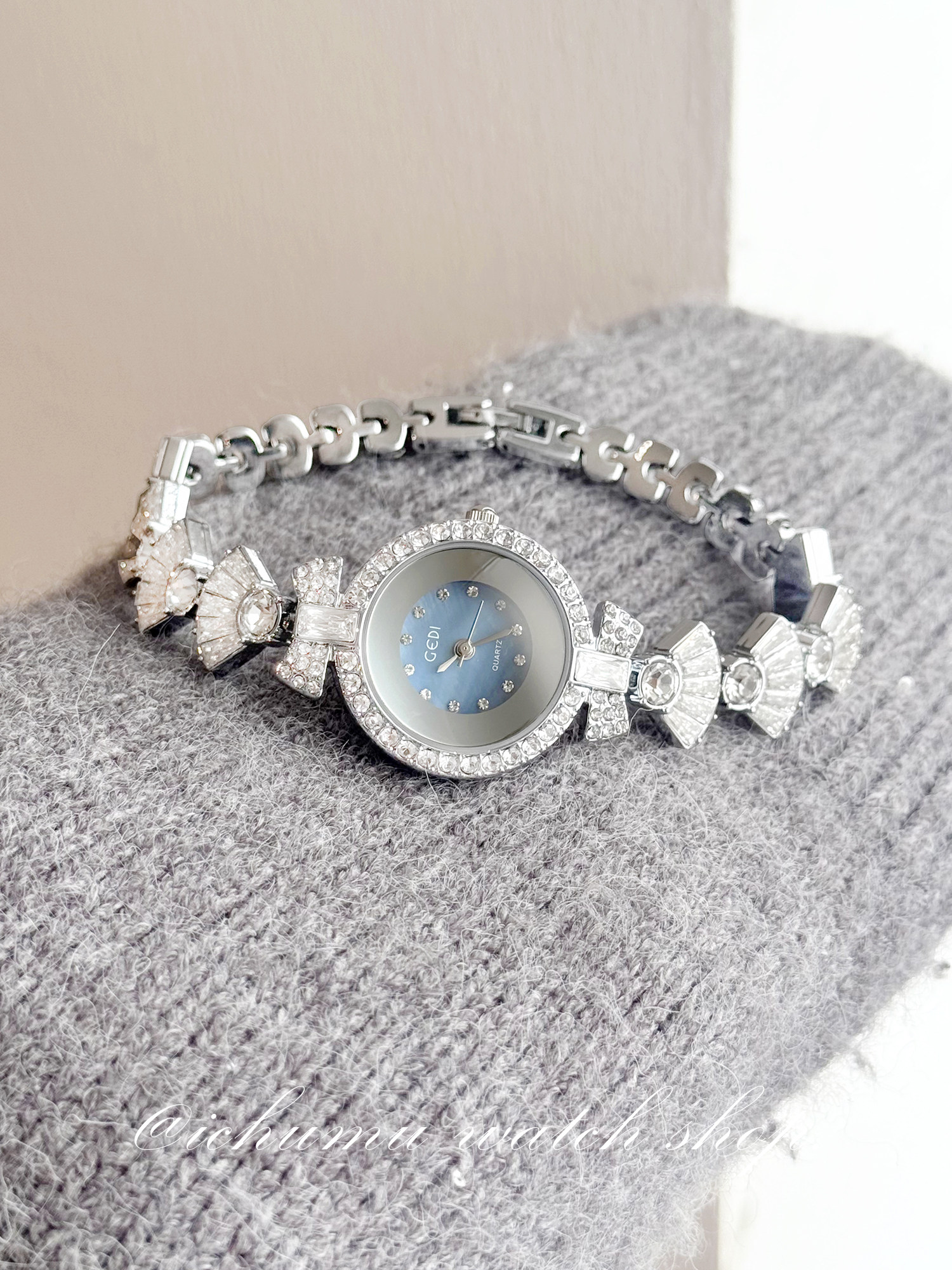 Mermaid Women's Watch Light Lu - Leather Bracelet recension och pris