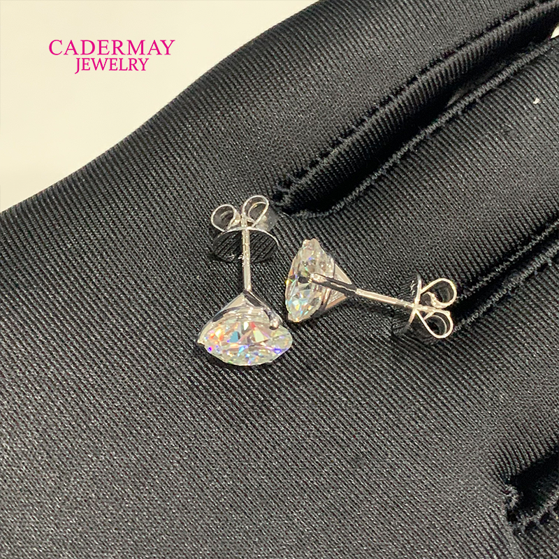 High Quality Martini 3 Prongs  - Diamond Stud Earrings recension och pris
